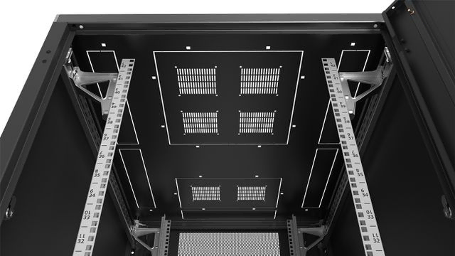 SZB IT 44AA 42U 800x1000mm serverrack RAL9005 med ventilerat tak och knock-out plåtar för kabelintag via taket, möjlighet till fläktmontage. F-rack Systems AB